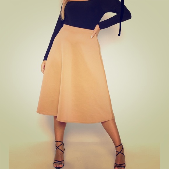 Plus Basic Full Circle Midi Skater Skirt - Picture 1 of 3